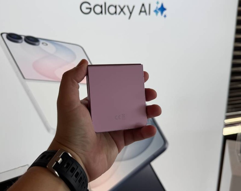 Samsung Galaxy Z Fold8, Z Fold8 Ultra și Z Flip8, lansate oficial în România: prețuri, specificații și disponibilitate