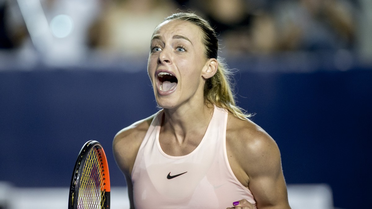 Ana Bogdan a bătut-o pe Makarova