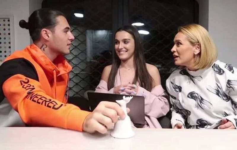 Ce spune Andreea Esca despre posibila nuntă a Alexiei Eram cu Mario Fresh: „Ideea de căsătorie și de copii mi se pare foarte forțată la 20 de ani”