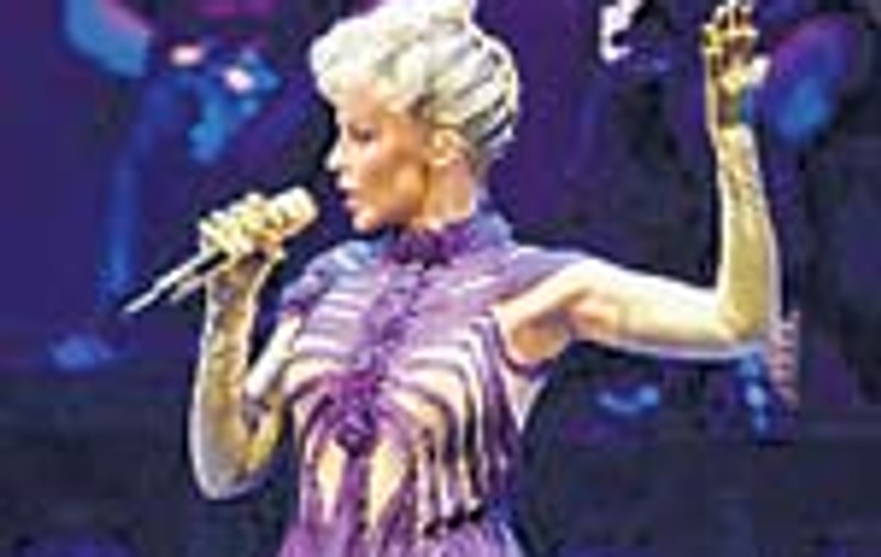 Asa o s-o vedeti pe Kylie Minogue la Bucuresti 