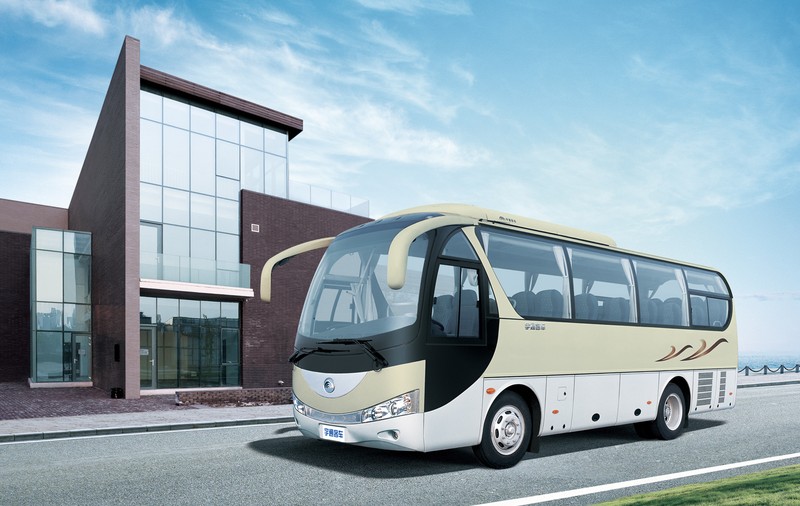 Liderul mondial în fabricarea de autobuze electrice, interesat să deschidă o fabrică în Europa. Chinezii de la Yutong au vizitat un parc industrial din Iași
