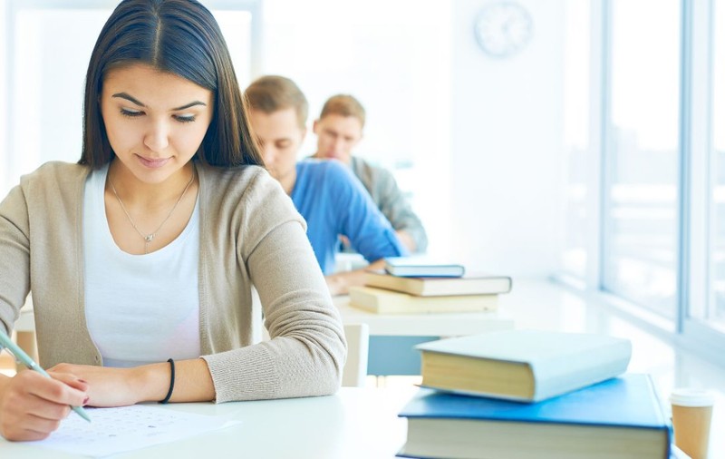 Când vor avea loc examenele de BAC și Evaluare Națională în 2026: Ministerul Educației a publicat proiectele de ordin