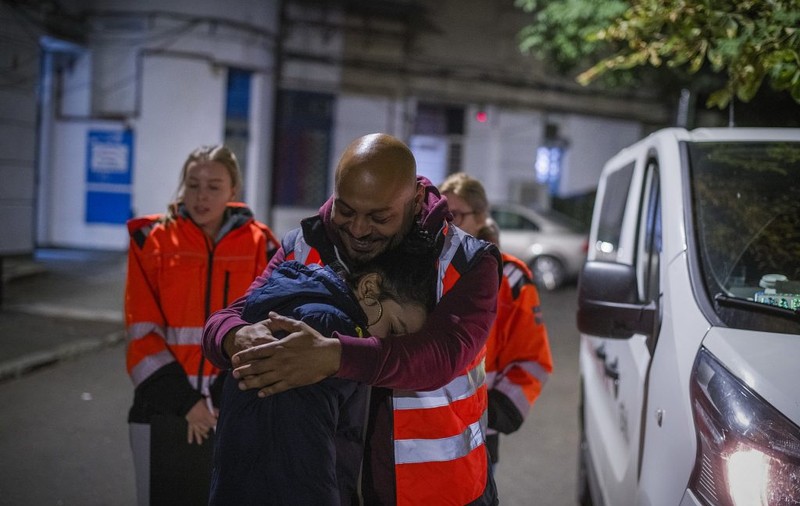 Fenomenul migrației oamenilor fără adăpost pe timp de iarnă. „Vin în București, ca să supraviețuiască frigului”