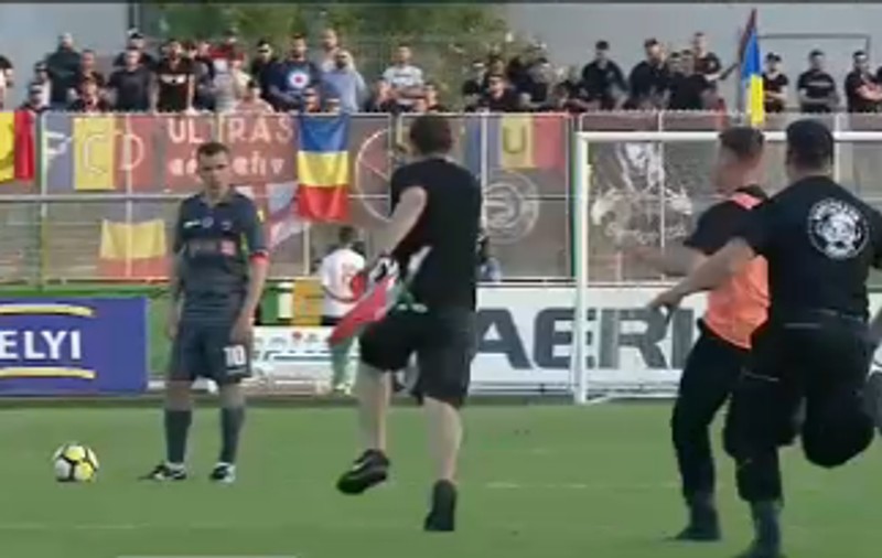 LIVETEXT Liga 1, play-out, etapa 7. Sepsi Sfântu Gheorghe - Dinamo. Fanii dinamoviști au rupt gardurile și au capturat steagul Ungariei / VIDEO