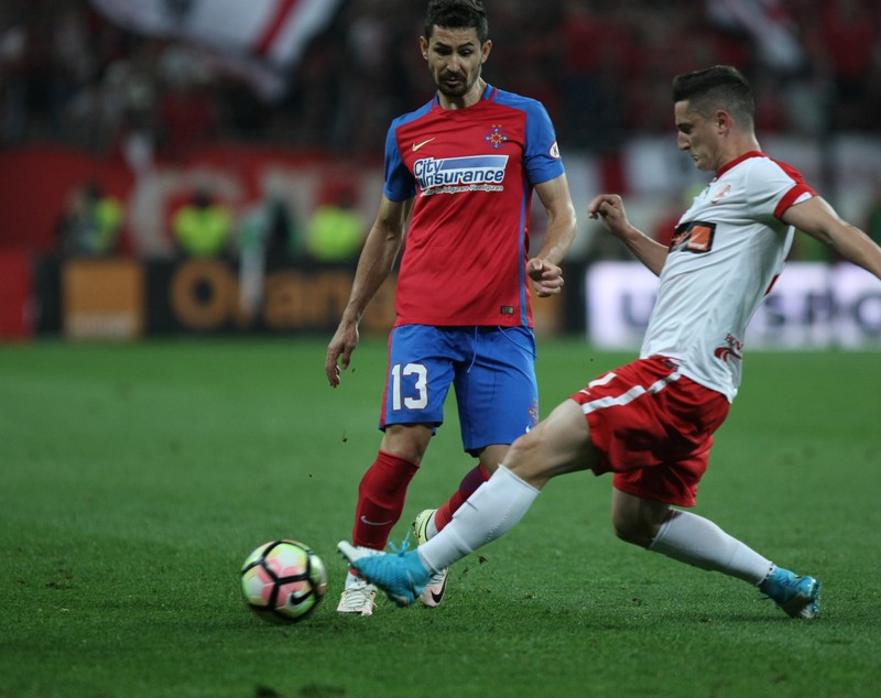 Liga I, etapa a 8-a, play-off: Dinamo - FCSB 2-1. Derby decis în minutul 96, din penalty! ”Cazul Bricheta”, nimica toată pe lângă bombardamentul de pe Arena Națională. Reghe, scandal cu arbitri | LIVE&VIDEO