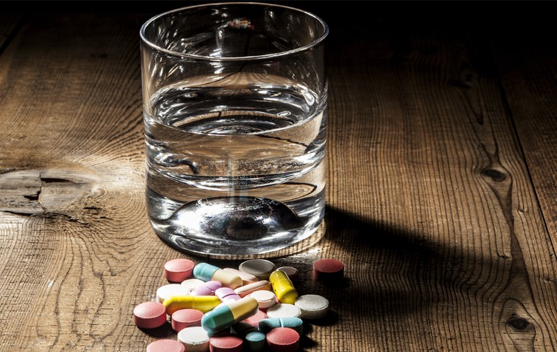 Taxa pe apă care va scumpi pastilele: Simona Cocoș avertizează că românii pot rămâne fără medicamente ieftine