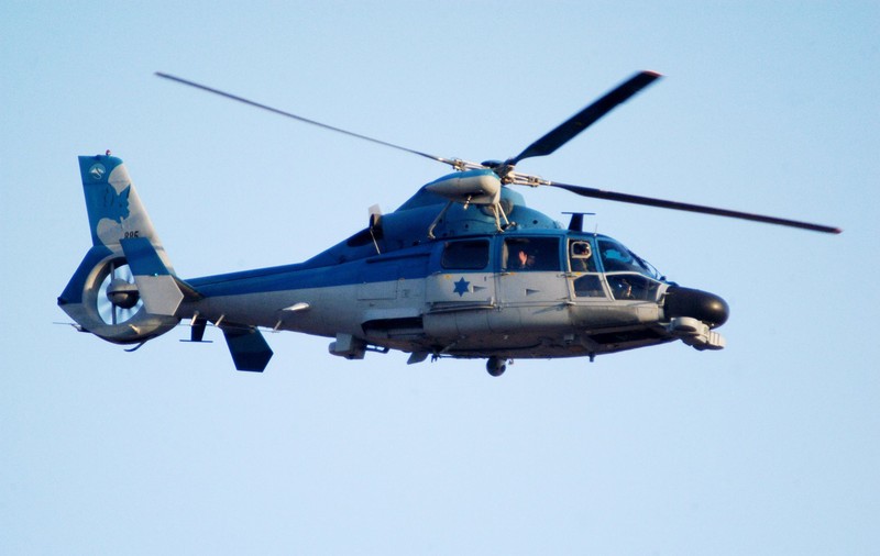 Elicopter prăbușit în Marea Neagră. Pilotul a murit în urma impactului violent