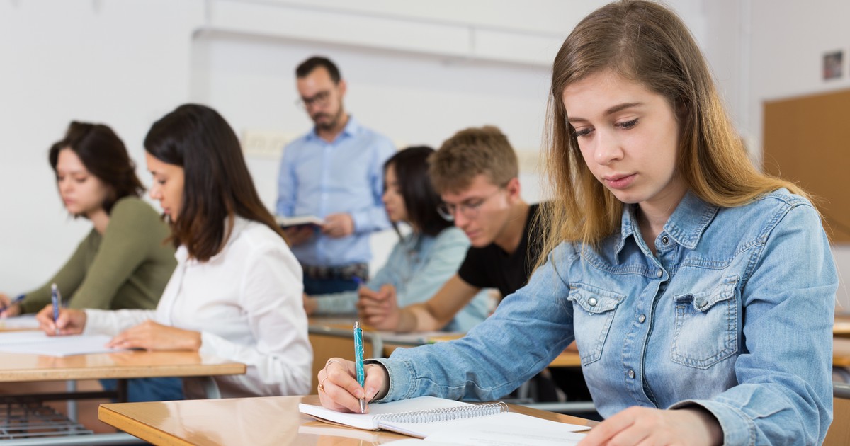 Modele de subiecte la Limba română pentru BAC 2024