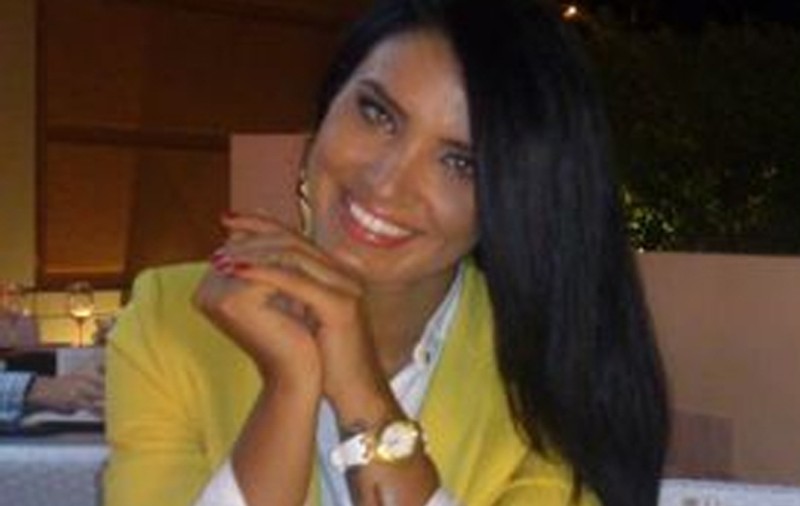 DIETĂ DE VEDETĂ! CE FACE ADELINA PESTRIŢU DUPĂ CE DĂ IAMA-N MÂNCARE! | FOTO