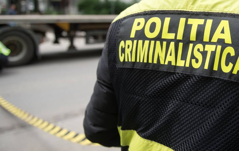 Tânăr de 23 de ani, dat dispărut luni, găsit mort în albia unui râu, în Vâlcea
