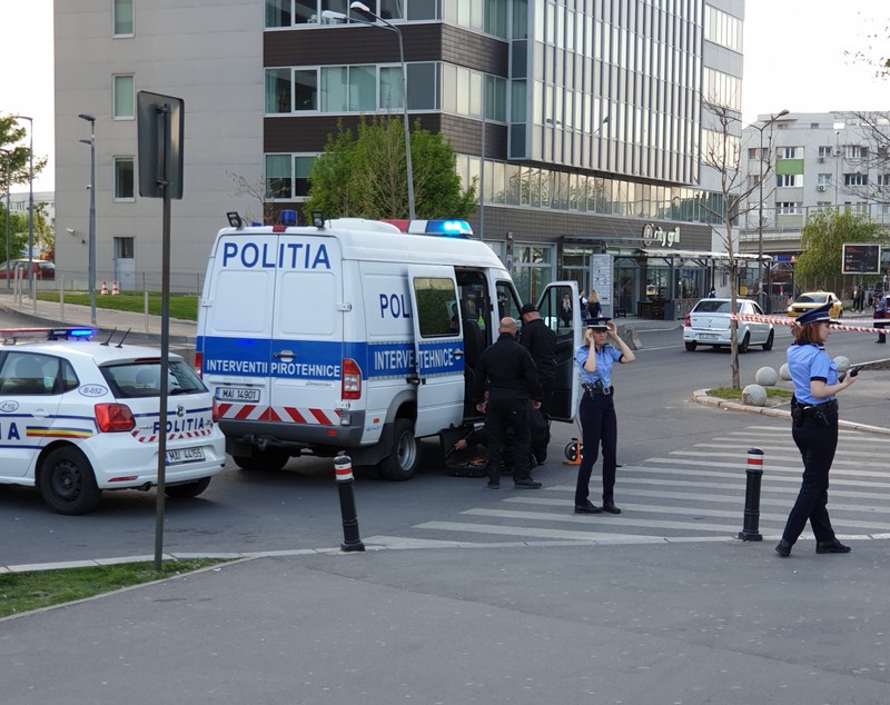 Operațiune a Poliției la Mall Promenada. Un bagaj uitat a stârnit panică |FOTO &VIDEO