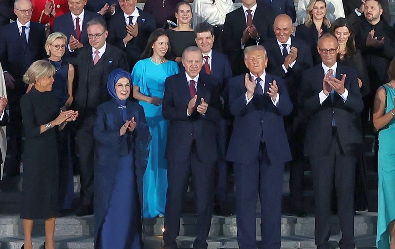 Unde au stat Nicușor Dan și Mirabela Grădinaru la fotografia de grup cu liderii NATO făcută la Ankara