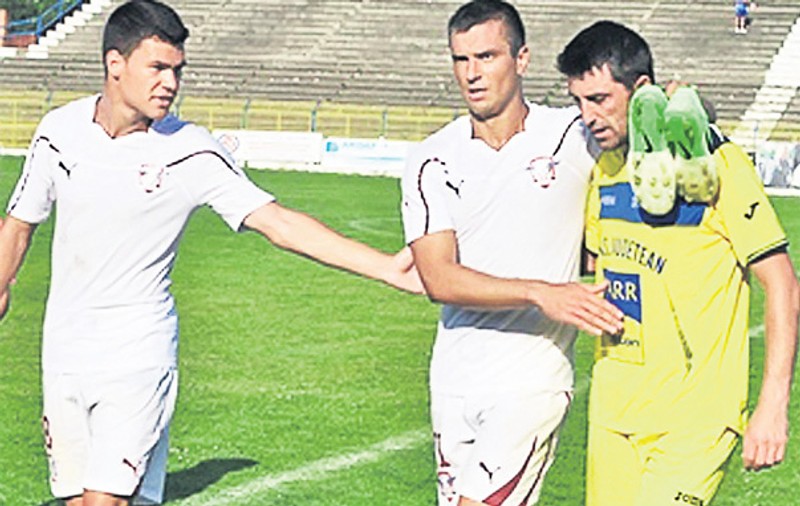 Rapid a învins la Satu Mare pe Olimpia, într-un meci cu 7.000 de spectatori