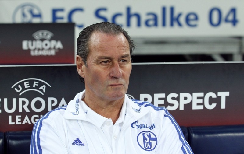 Schalke, fără antrenor la Haifa!