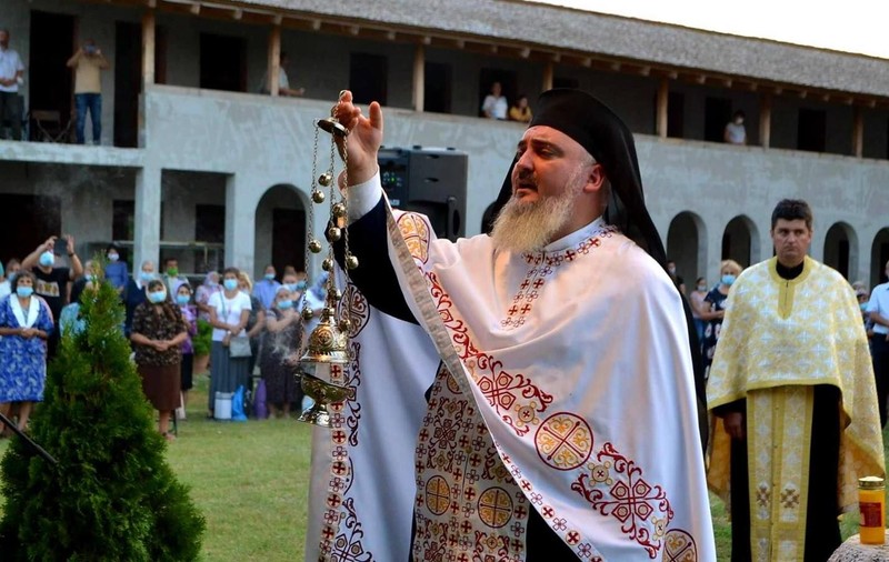 “Padre” Varlaam de la Mănăstirea Partoș a murit după trei săptămâni în care a luptat cu COVID-19﻿