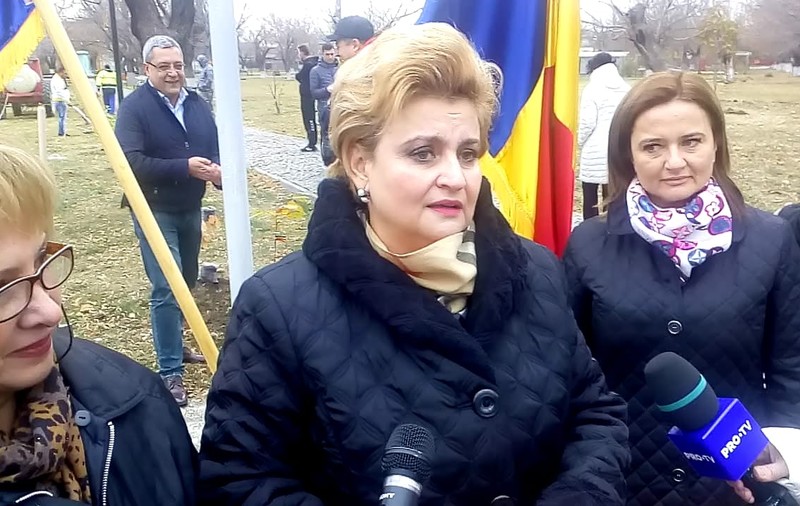 Ministrul Mediului spune că incendiul de la depozitul de mase plastice din Ploieşti nu este o întâmplare: "Acolo erau inclusiv deşeuri medicale care ar fi trebuit duse la un incinerator"