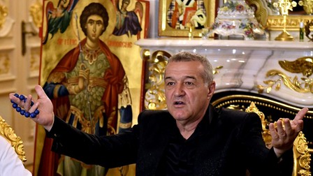 Gigi Becali va comunica și pe facebook