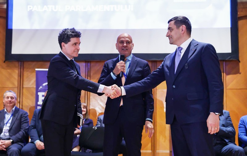 Nicușor Dan vs George Simion. Ce au spus la prima confruntare înaintea turului 2 al alegerilor prezidențiale, la Congresul BNS