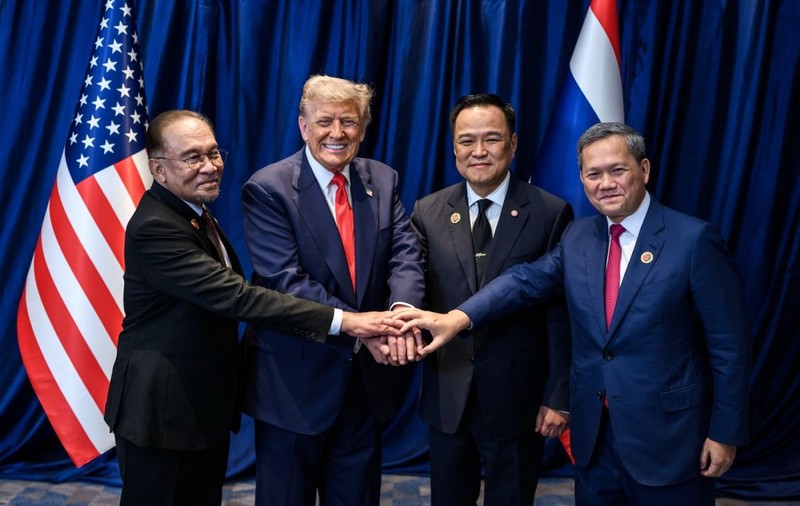 Acordurile semnate de Donald Trump înaintea summitului cu Xi Jinping: „Un pas monumental”