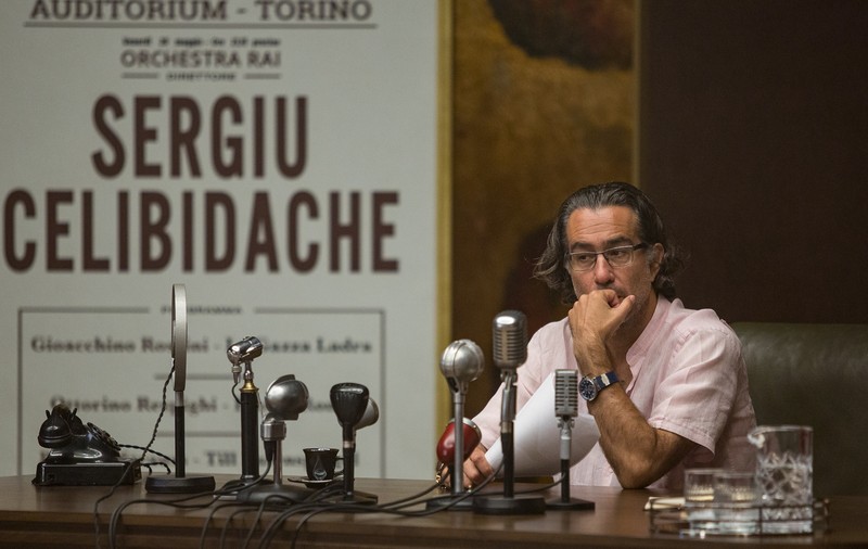 S-au încheiat filmările pentru Cravata Galbenă, filmul despre viața celebrului dirijor Sergiu Celibidache