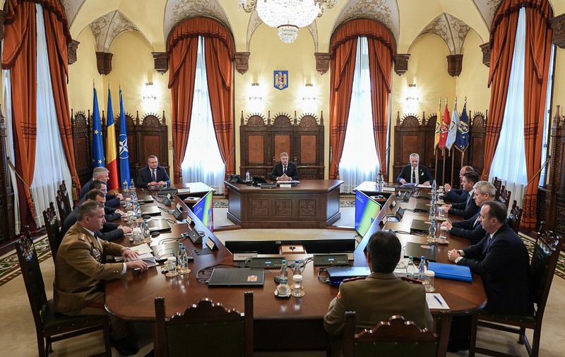 Ce decizii au fost luate în ședința CSAT. „Membrii Consiliului au aprobat actualizarea programului Armata 2040”