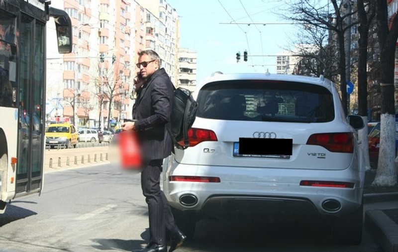 DESCOPERIRE DE SENZAŢIE! Nu ai avea cum să ghiceşti ce are BOTE în maşină