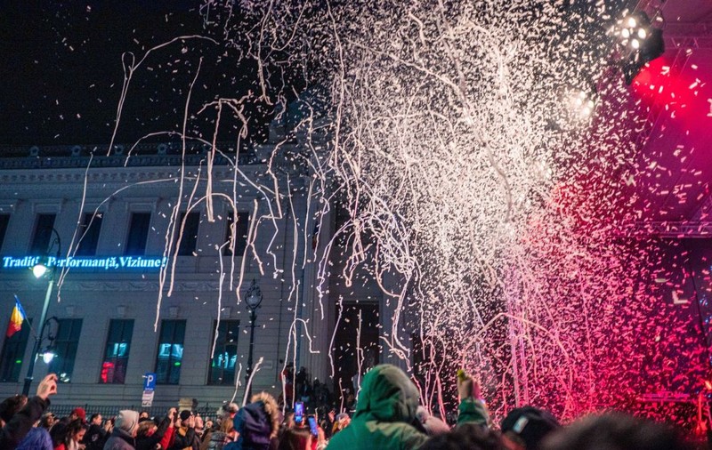 Primăria Craiova pregătește Revelionul 2025-2026: peste 500.000 de lei pentru scenă, artificii și spectacole live