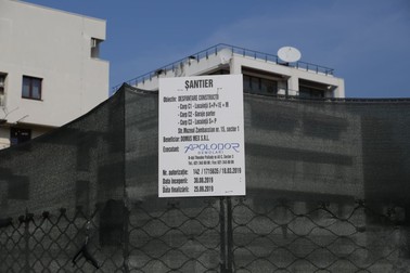 Domus Mex, firma lui Dan Șucu, a demolat clădirea și va ridica un imobil de 4 etaje, subsol și parter în locul ei FOTO: Sorin Cioponea/Libertatea