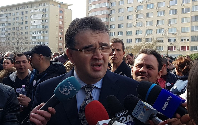 VIDEO. Oprișan, despre protestatarii veniți la Congresul PSD: ”Ne facem de râs în lume”
