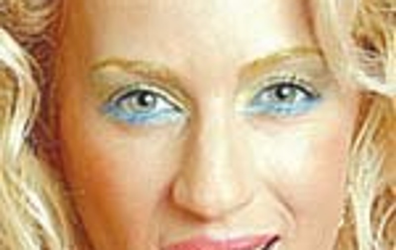 Anne's si-a luat cal de 6.000 euro