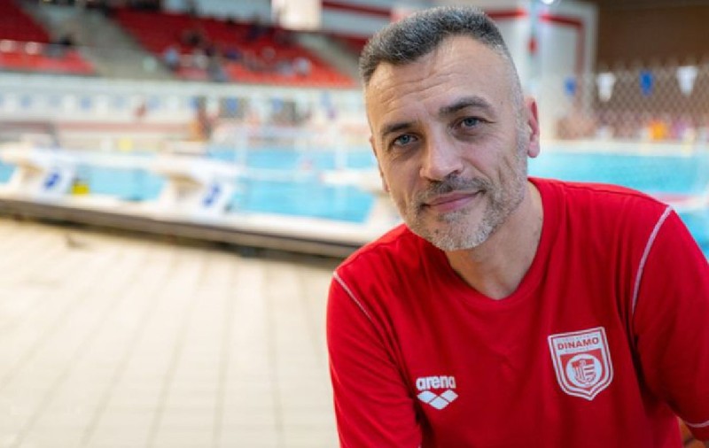 Mihai, tatăl lui David Popovici, după ce a fost acuzat că a impus înotătorilor de la CS Dinamo să cumpere echipament: „Nu am încălcat nicio lege”
