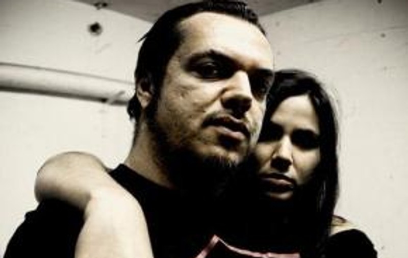 Show incendiar marca Mixhell la Bucureşti