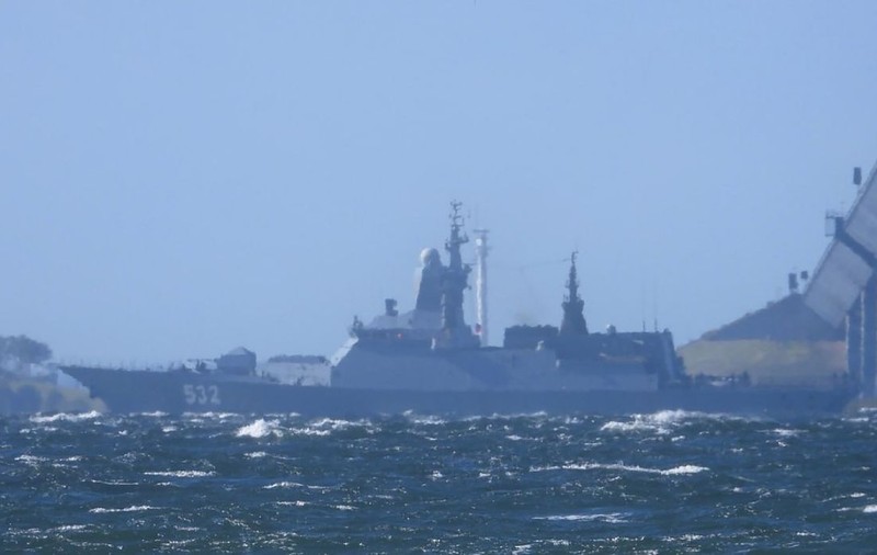 O navă militară rusească s-a „deghizat” ca să treacă prin Canalul Mânecii. Cum a reușit corveta Boikiy să păcălească NATO