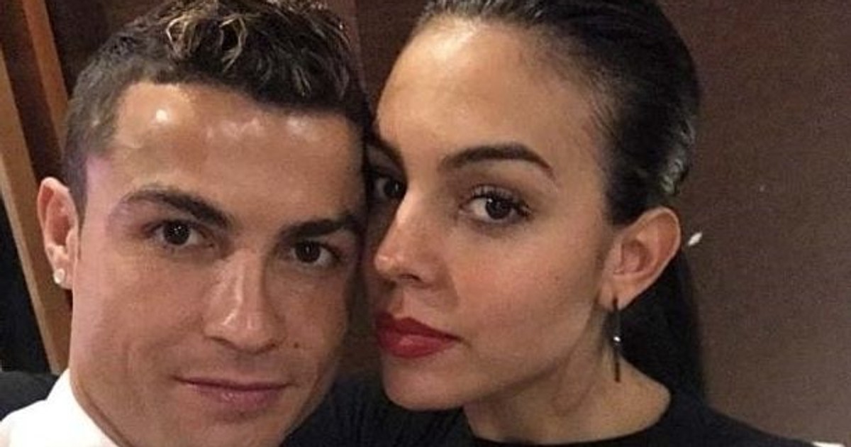 Cristiano Ronaldo s-a logodit! Georgina Rodriguez i-a spus "DA" atacantului lui Juventus