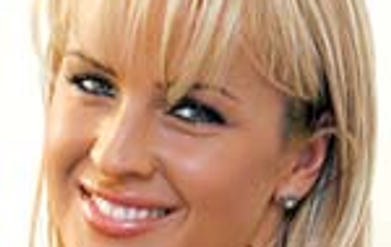 Diana Munteanu da sala de gimnastica pe tenis