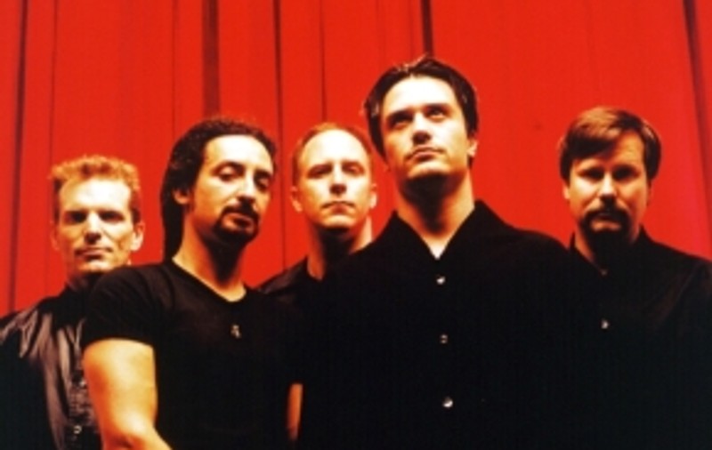 VIDEO / Faith No More vine în România!