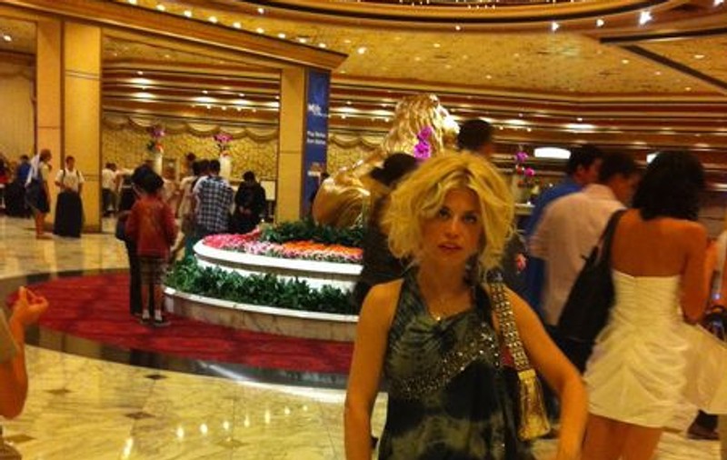 Foto | Loredana a făcut un tur de spectacole în Las Vegas 