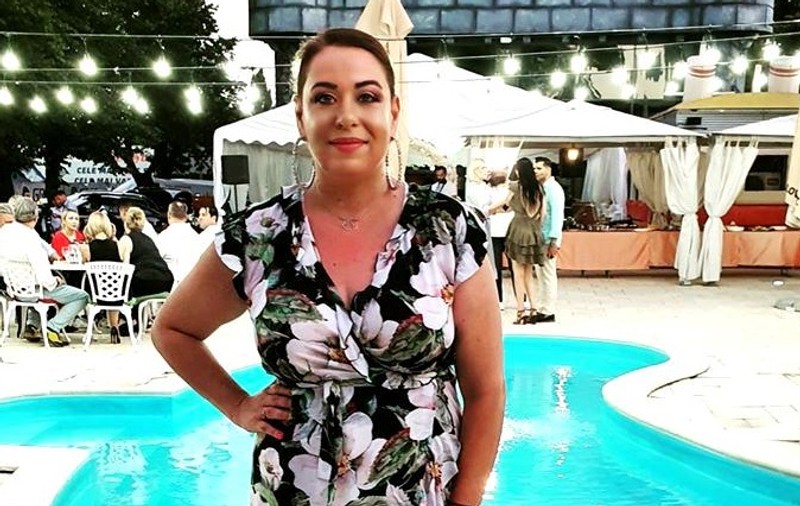 Oana Roman a slăbit mult, iar acum și-a făcut o intervenție estetică la nivelul feței. Cum arată vedeta. “Este forma finală”