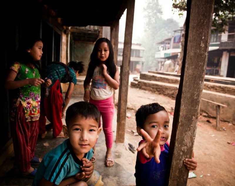 Campania “Bucurie pentru Nepal”. Românii au construit două școli în Nepal. A început construcția celei de-a treia școli