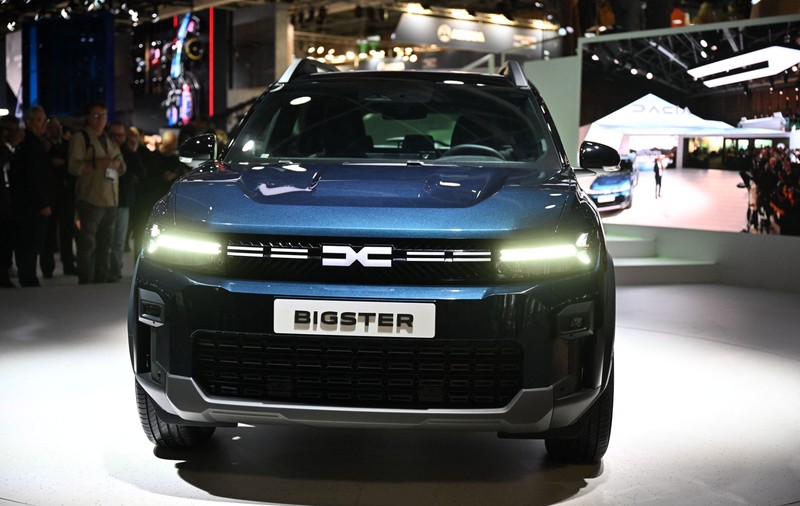 Dacia Bigster a surprins la trei teste de consum de combustibil, în trei orașe aglomerate: „Am fost răutăcios și cinic”
