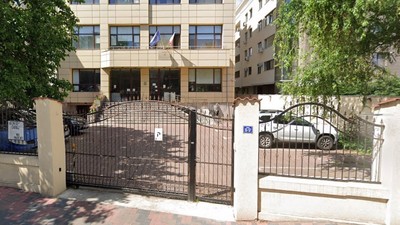Clădirea Consiliului Național pentru Studierea Arhivelor Securității este pe strada Matei Basarab nr. 55-57, în București