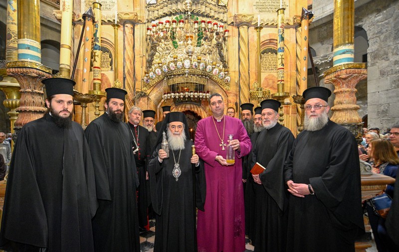 Uleiul care va fi folosit la încoronarea regelui Charles al III-lea a fost binecuvântat la Ierusalim