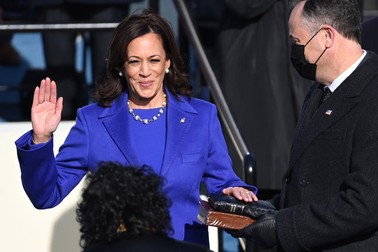 Vicepreședintele SUA Kamala Harris a depus jurământul FOTO: EPA-EFE/SAUL LOEB