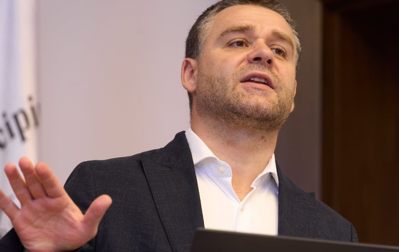 Ciprian Ciucu, ironic după motivarea instanței pentru care nu a fost acceptată cererea de insolvență a STB: „Așa o fi, nu-s jurist”