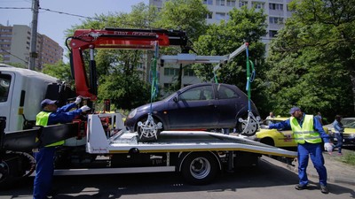 ridicare masini parcate ilegal bucuresti