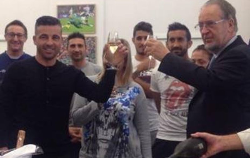 GALERIE FOTO / Antonio di Natale, sărbătorit cu şampanie, cu ocazia împlinirii vârstei de 37 de ani