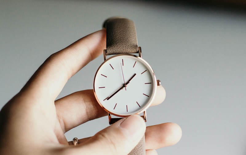 E timpul să-ți schimbi ceasul? Ce zici de unul Fossil?