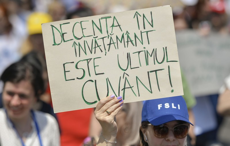 Au obținut profesorii ceea ce au vrut? Nimic despre creșterea investițiilor în educație pentru îmbunătățirea infrastructurii