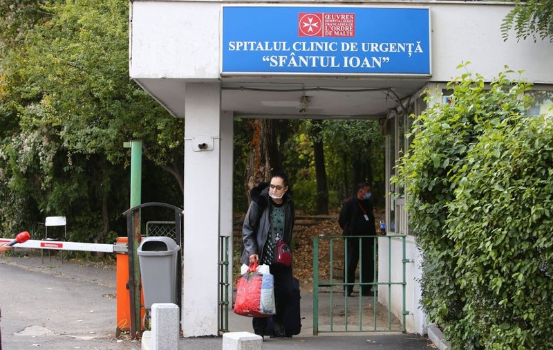 Precizările Ministerului Sănătății despre externarea pacienților din două spitale din București pentru primirea celor cu COVID