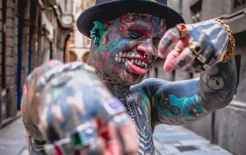Unde își face următorul tatuaj Marcelo Ribeiro, bărbatul cu peste 1.000 de desene pe piele și 98% din suprafața corpului acoperită